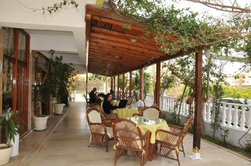Perlo Hotel 3*