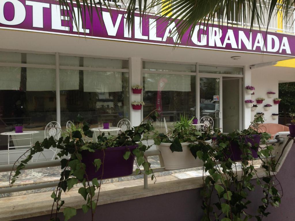 Granada Otel 3*