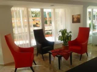 Hotel Pamira 3*