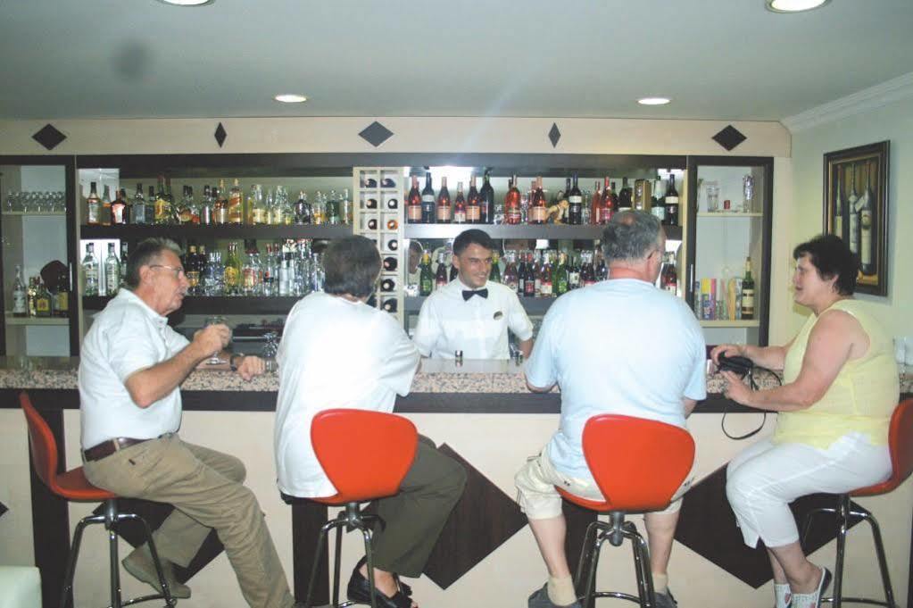 Hotel Lara Dinc