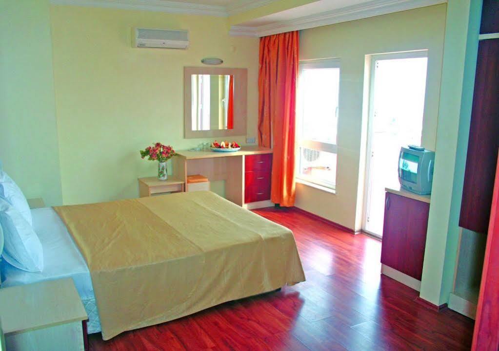 Hotel Lara Dinc Antalya