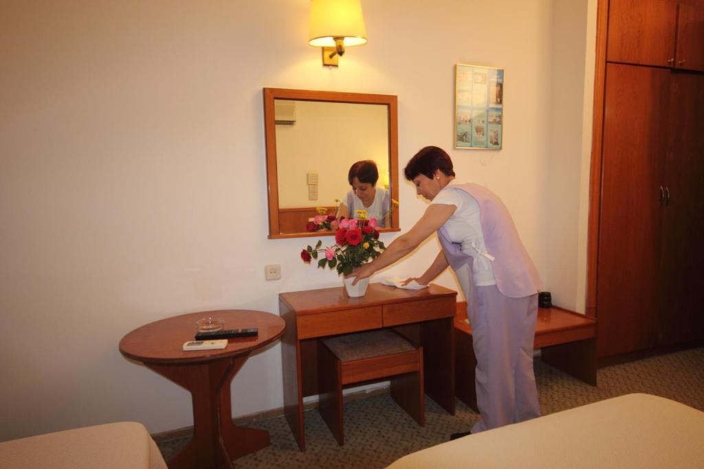 Güleryüz Otel 2*