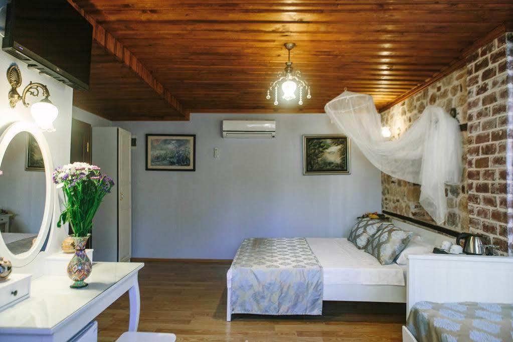 Hotel Casa Franco Old Town 2*