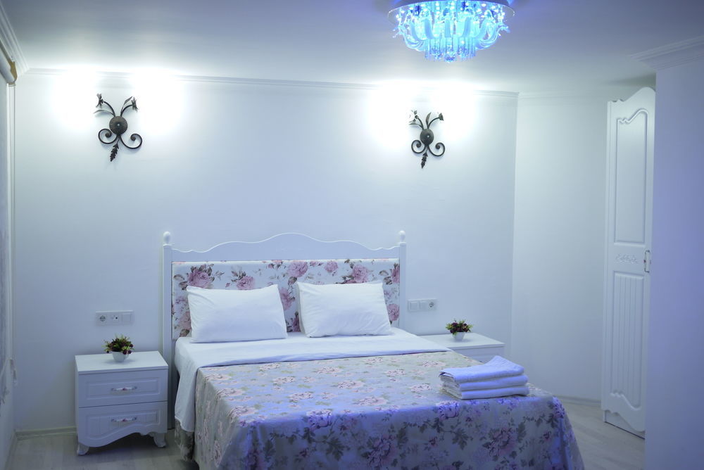 Otel Patio 2*