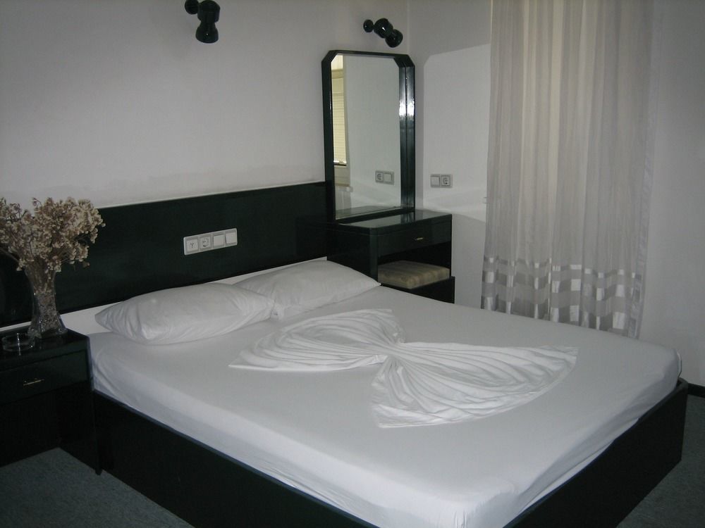 Hotel Mera Park 3*