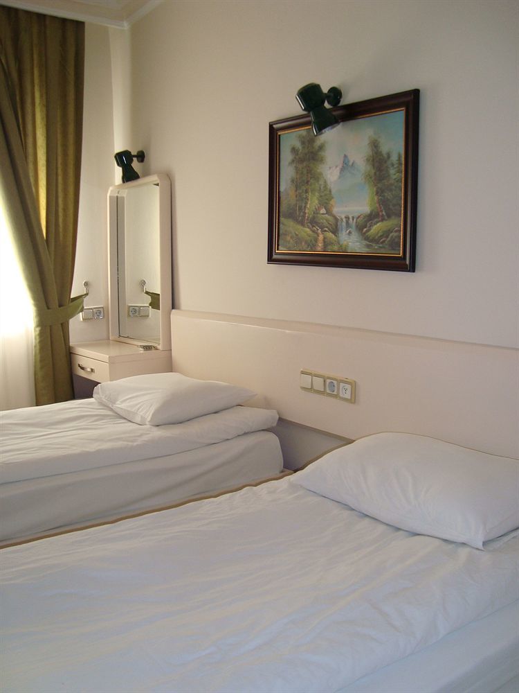 Mera Park 3* Antalya
