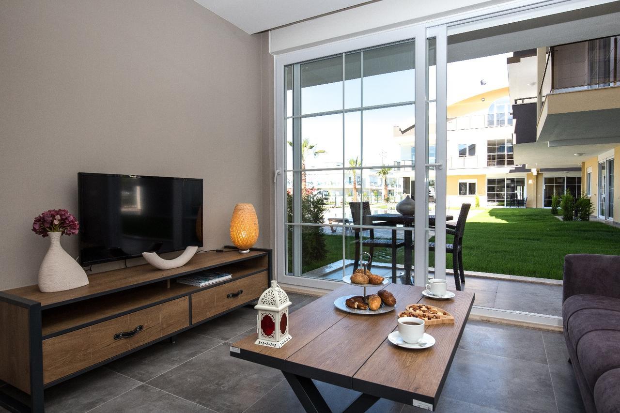 Lara Homes 2*