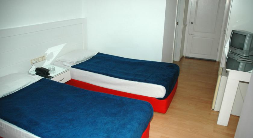 Hotel Kristal 3*