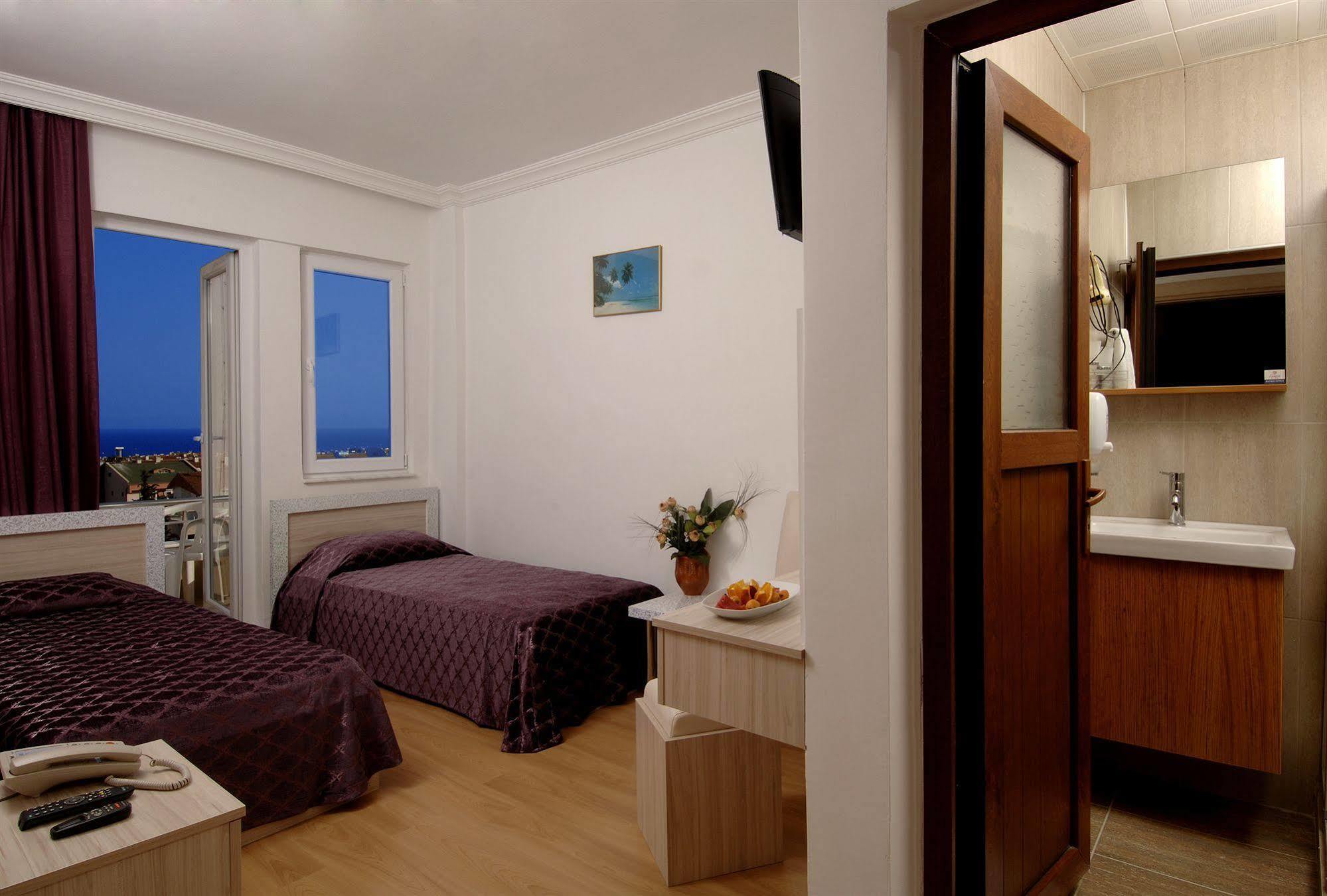 Hotel Lara Diamond