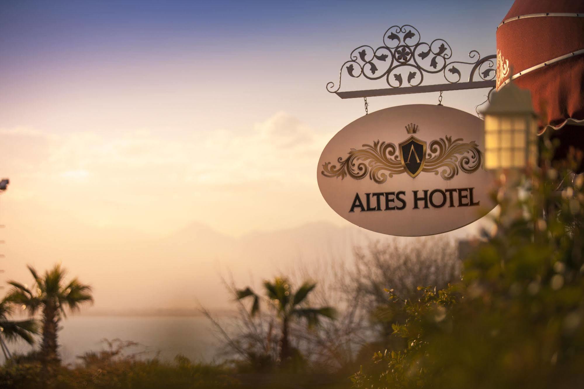 Hotel Altes Antalya
