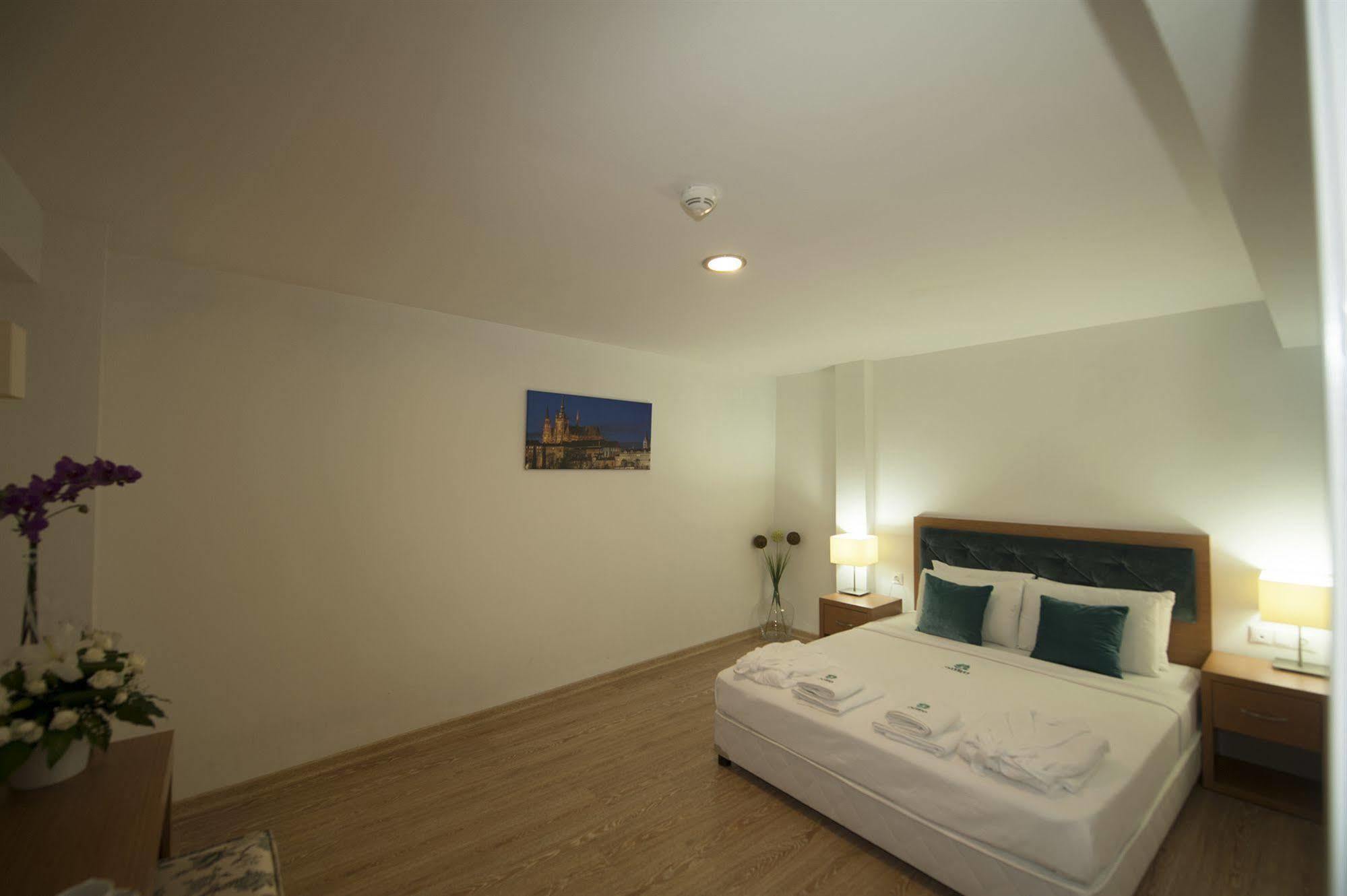 Durusu Aparthotel 3*