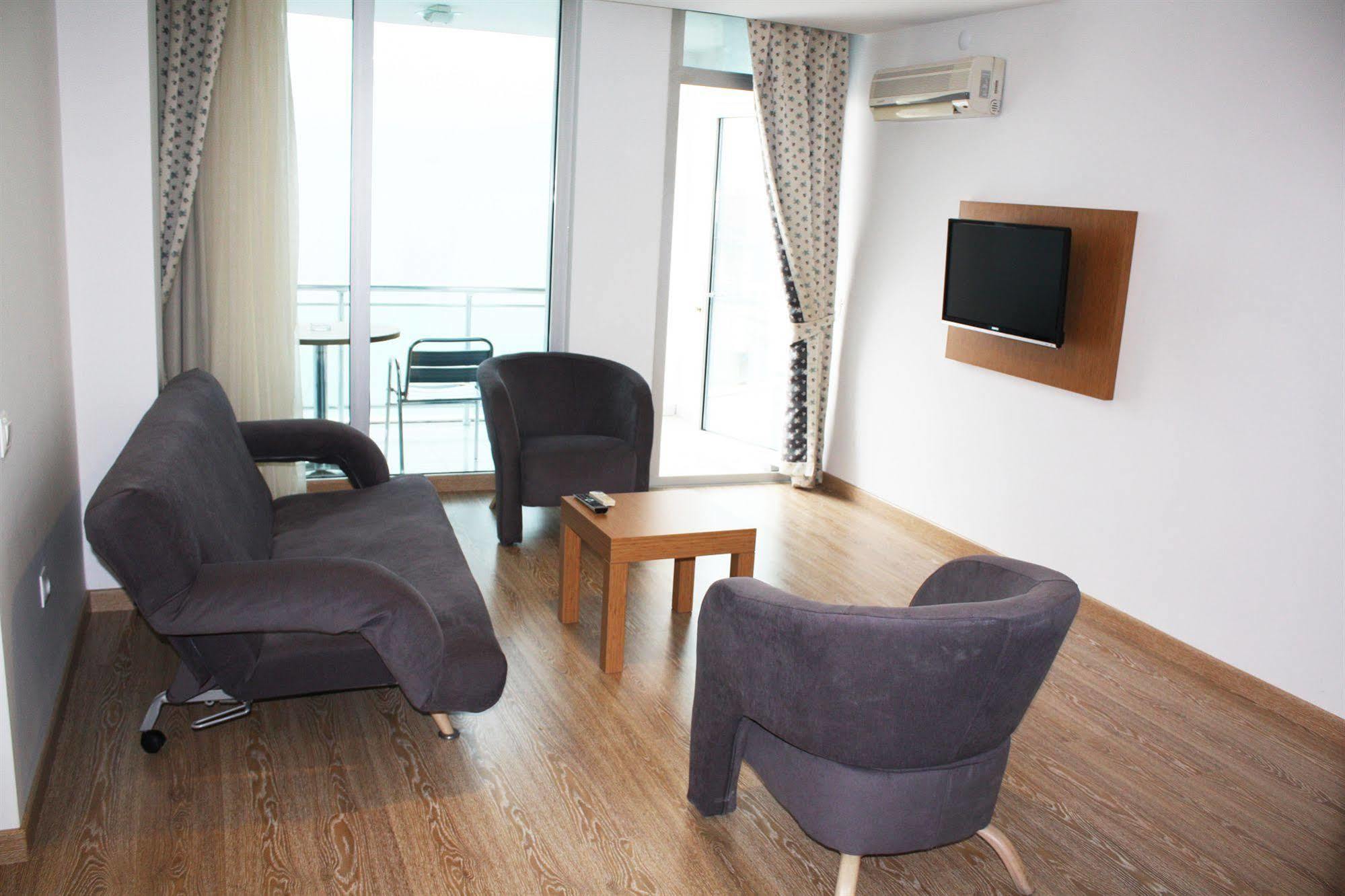 Durusu Aparthotel