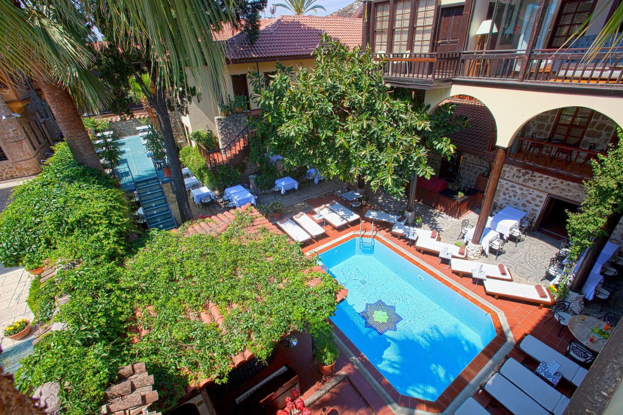 Alp Pasa - Special Class Otel 4*