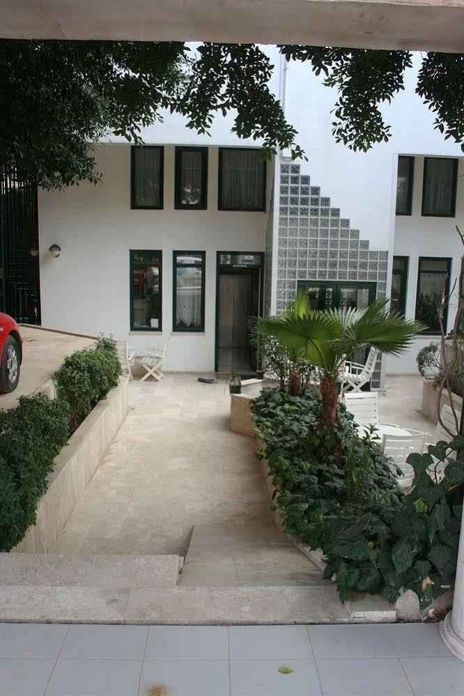 Mera Park Hotel 3*