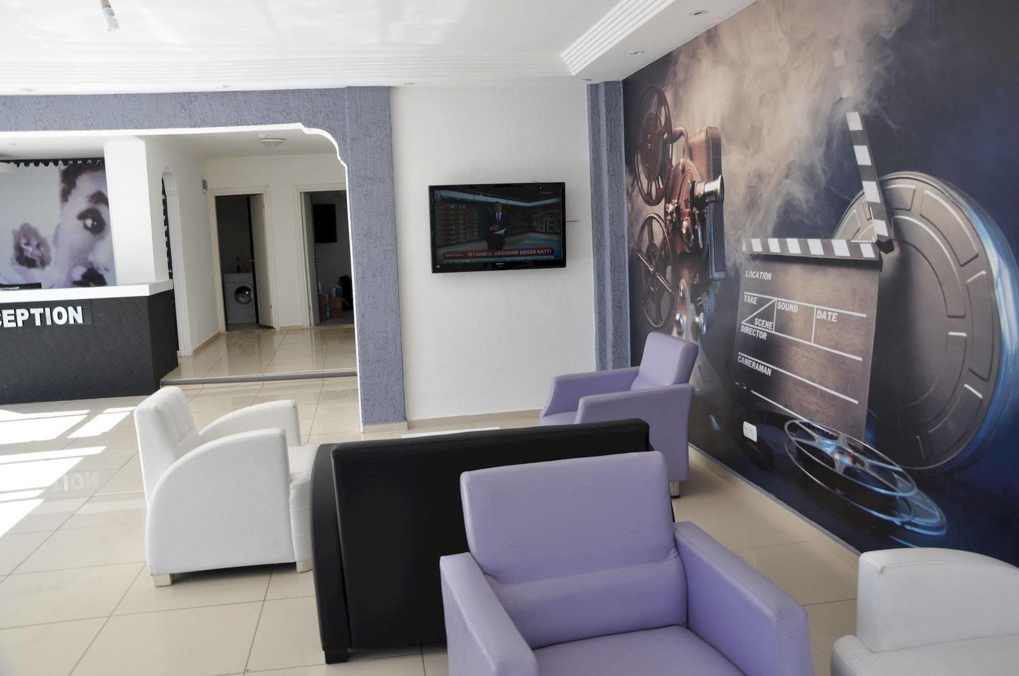 Movie Life Roe Hotel 3*