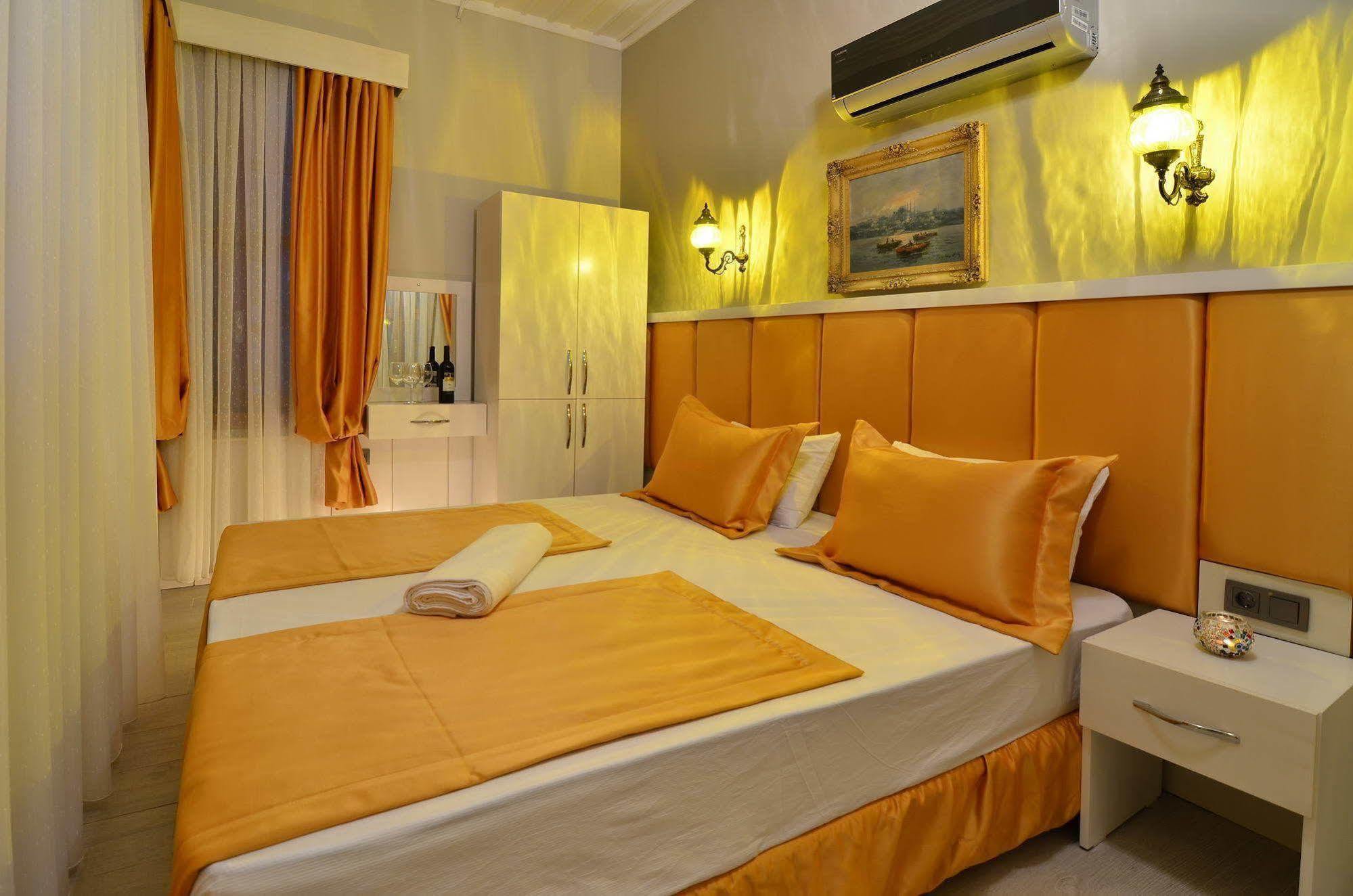 Mia Hotel