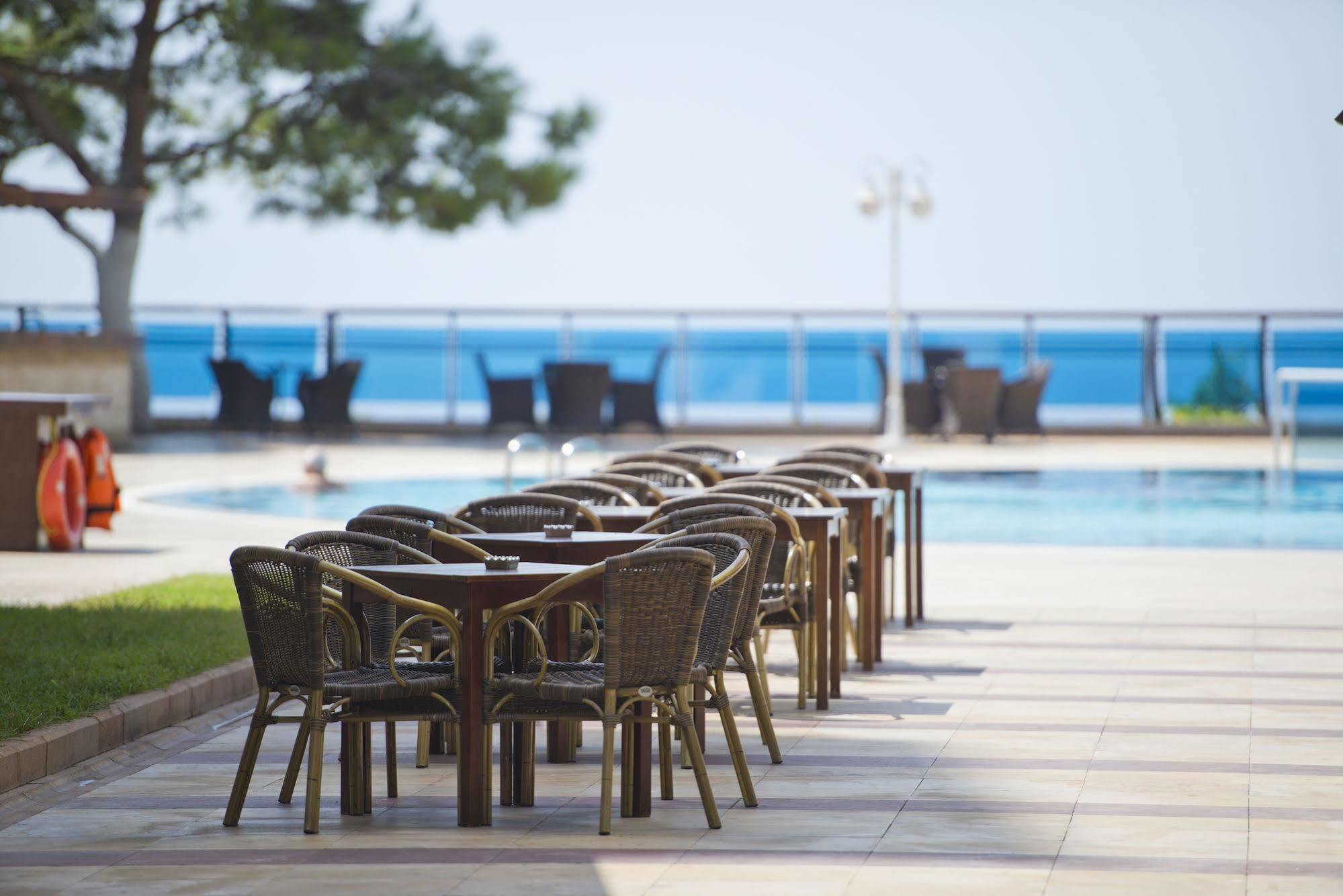 Hotel Oz & Adult Only 16