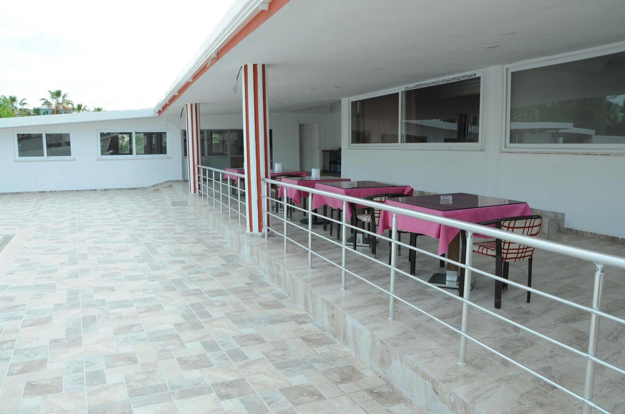 Demirci Otel 5*