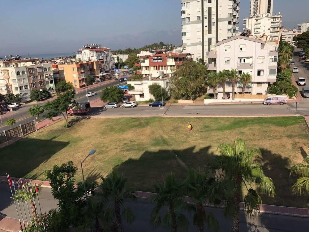 Luna Lara Antalya