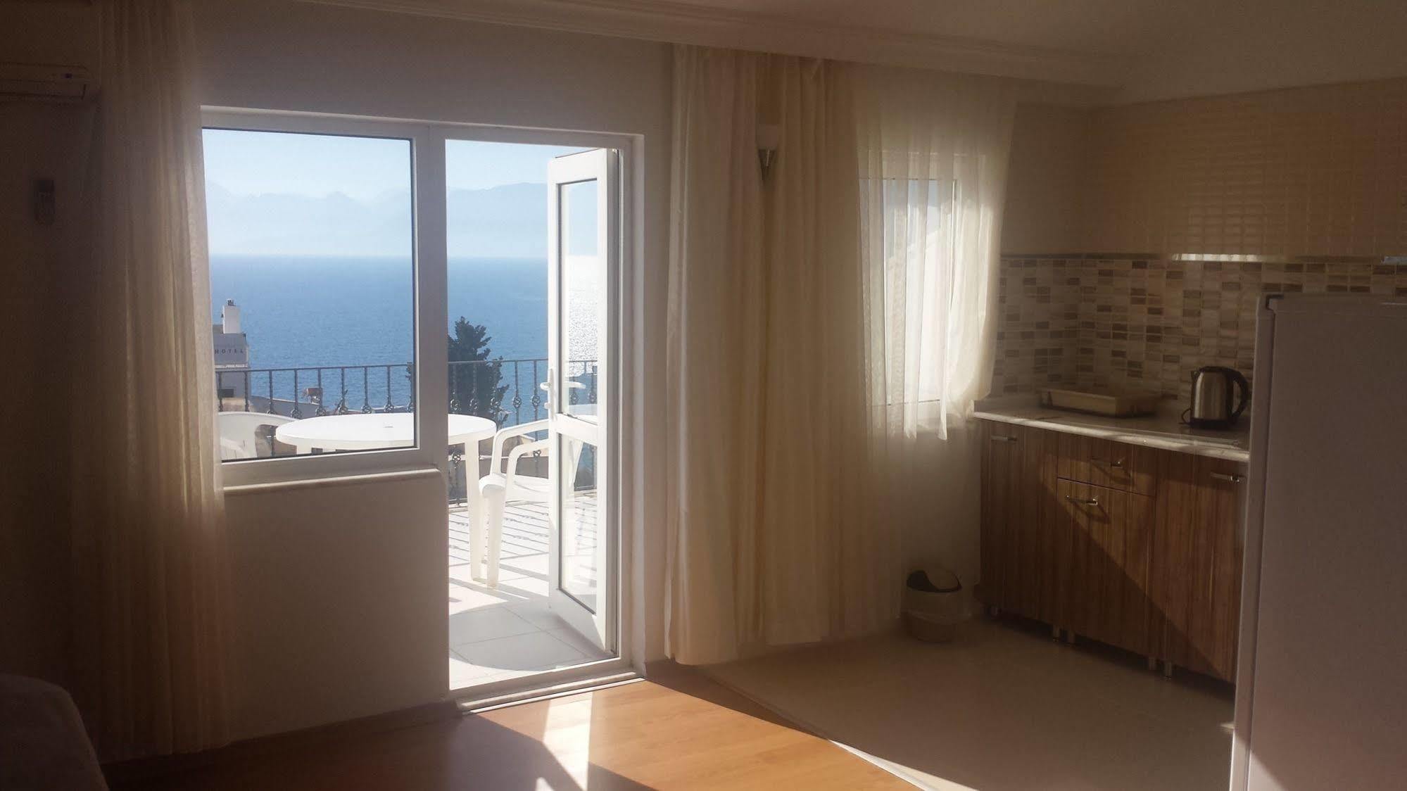 Pinus 3* Antalya