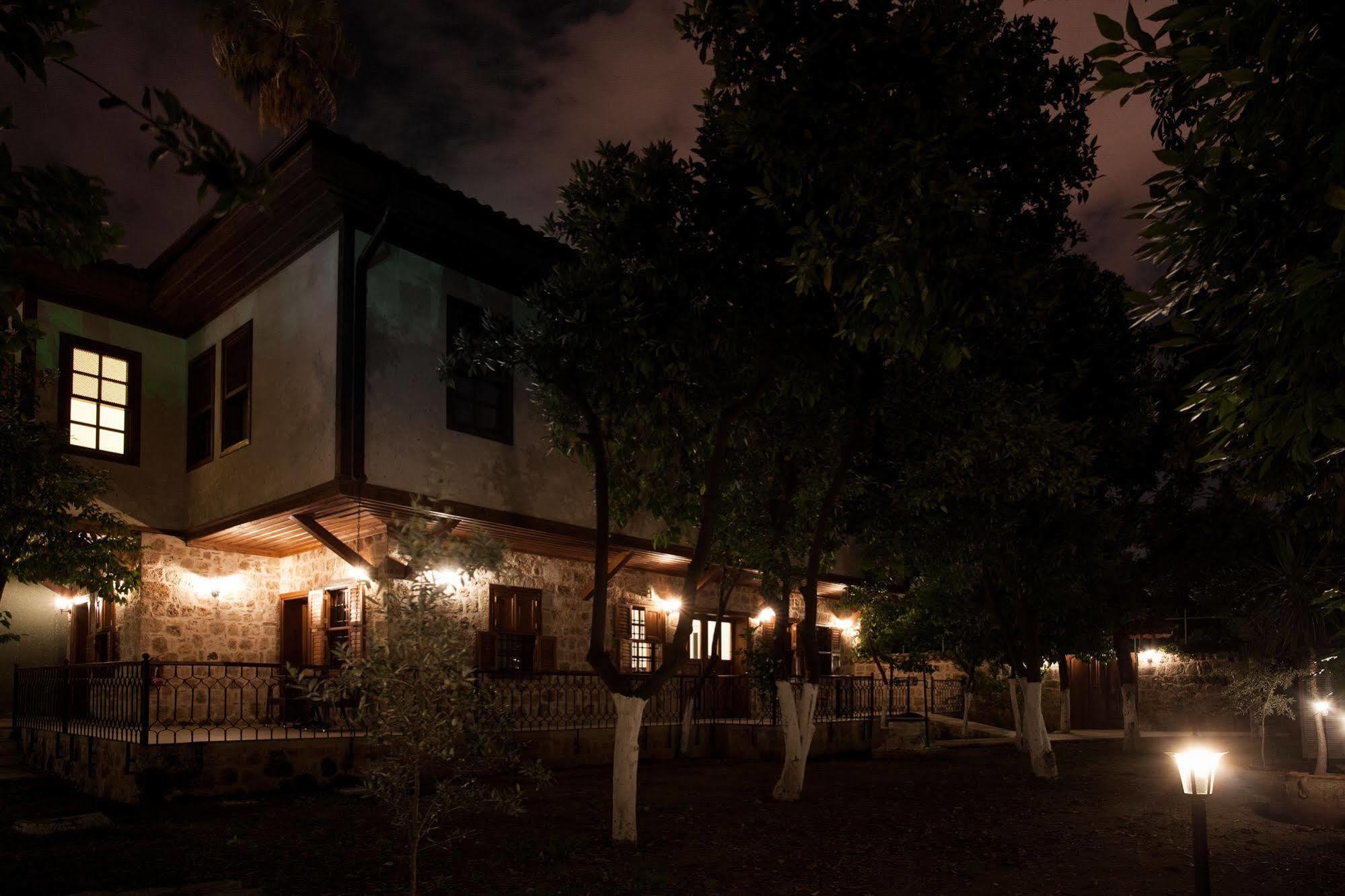 Citrus Garden Hotel 3*