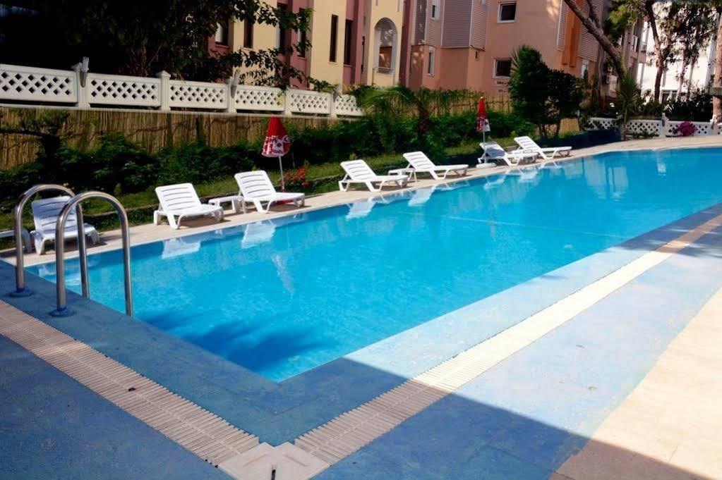 Hotel Derin