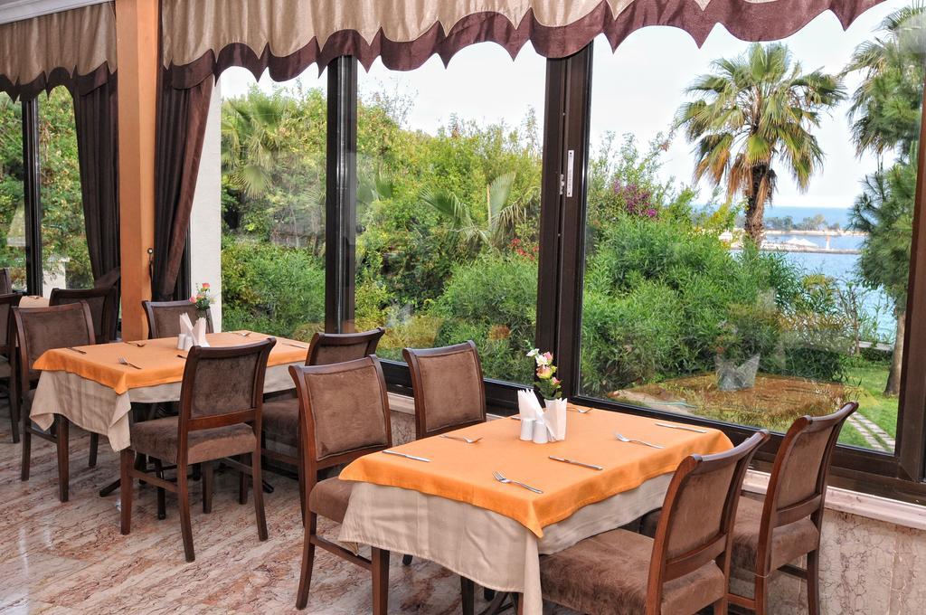 Nazar Hotel 3*