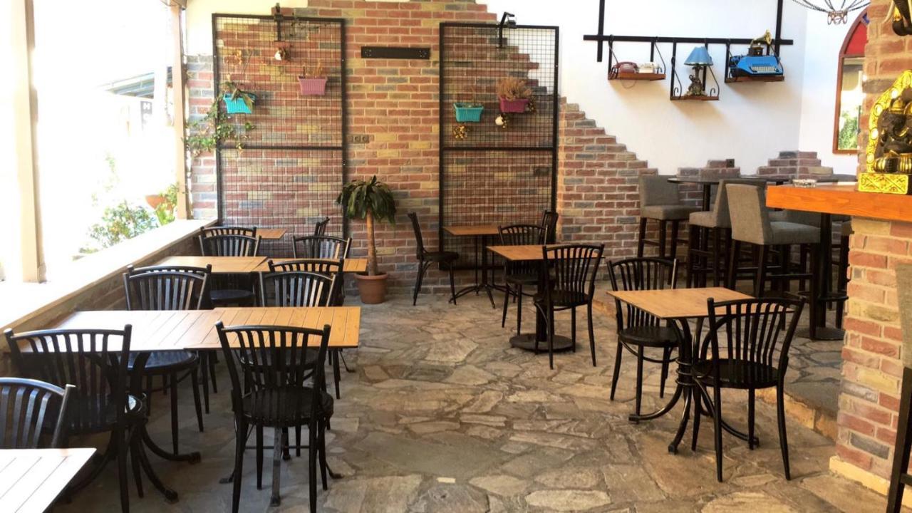 Patio 2*