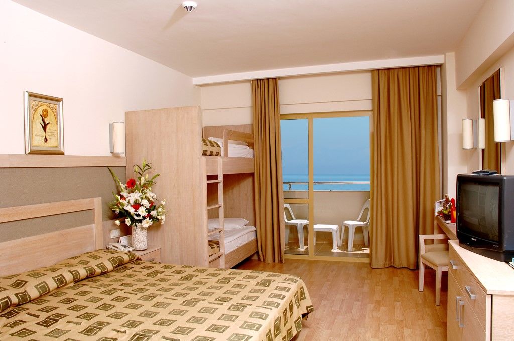 Side Breeze Hotel 5*
