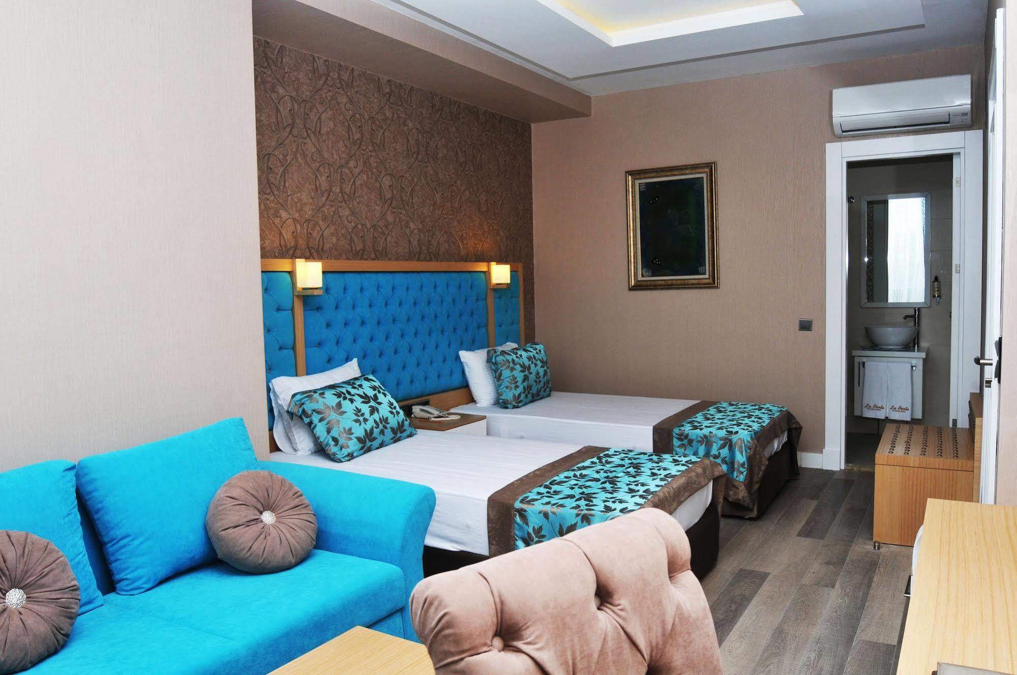 Niss Business Hotel