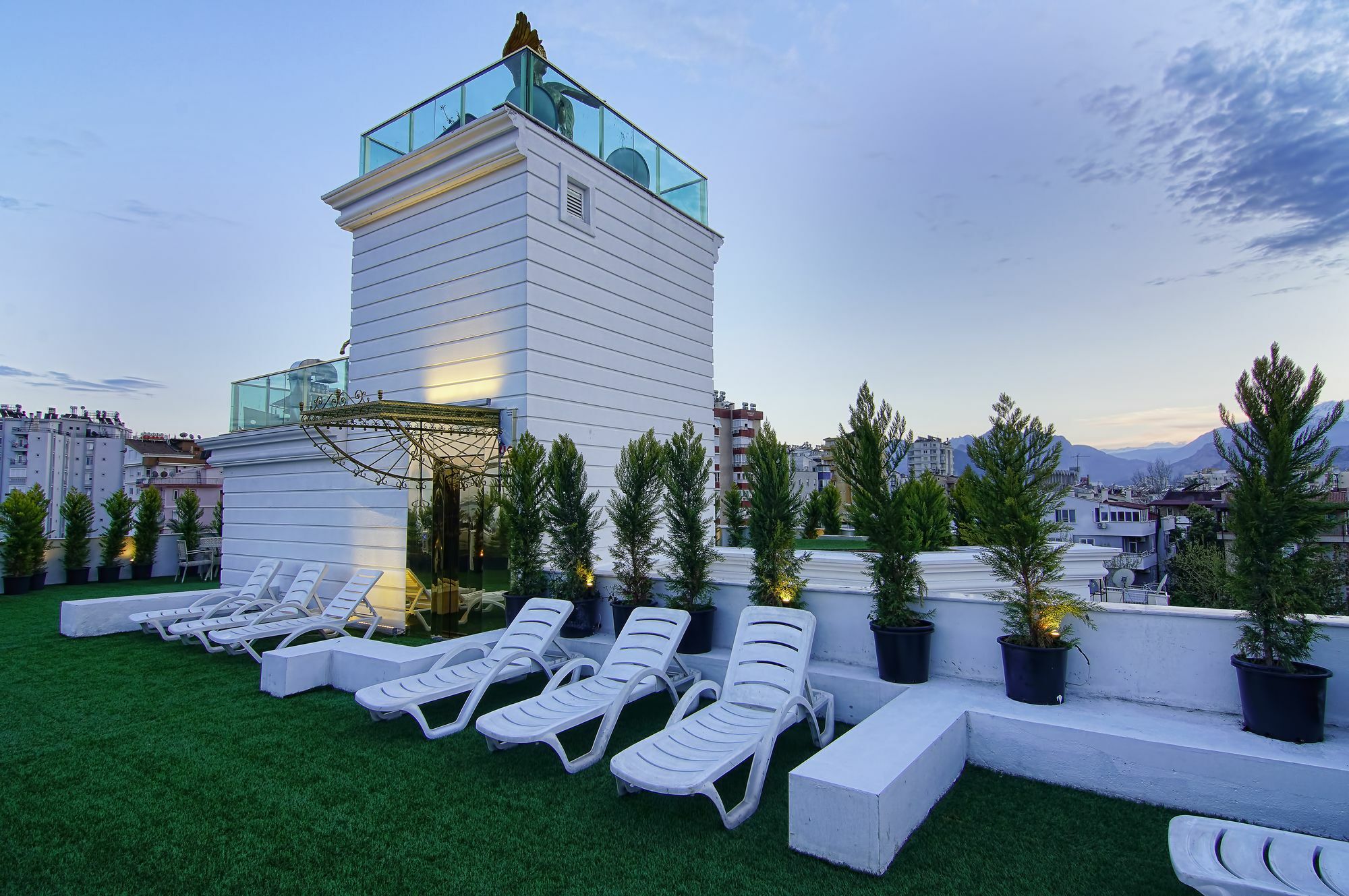 S White Hotel Antalya