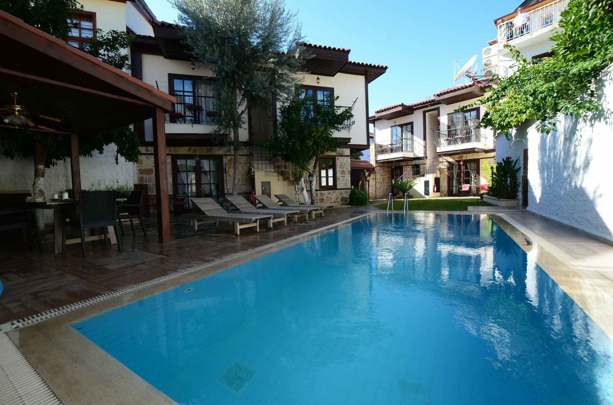 The Suite Apart Hotel Hotel