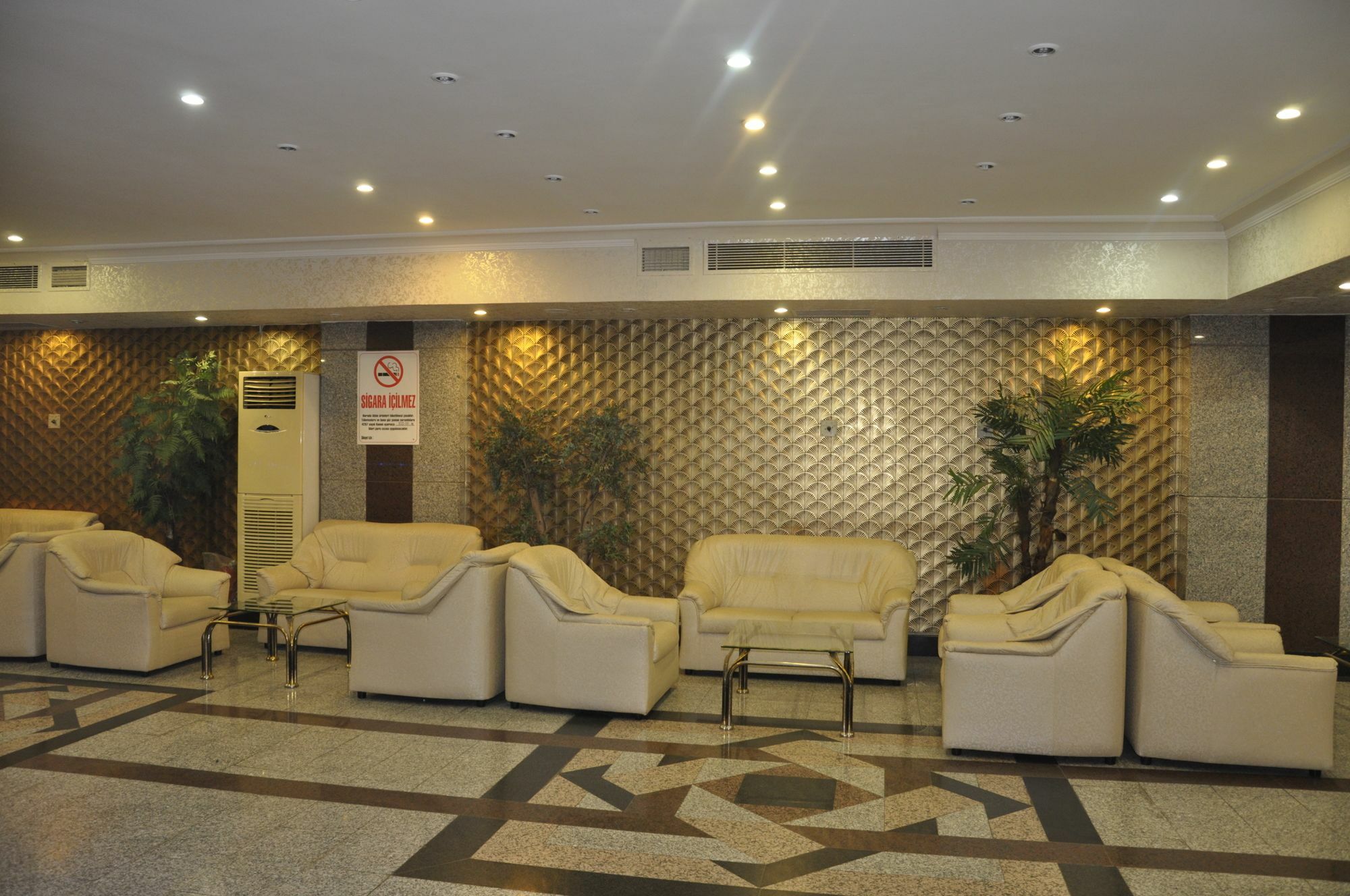 Otel Kayalar 2*