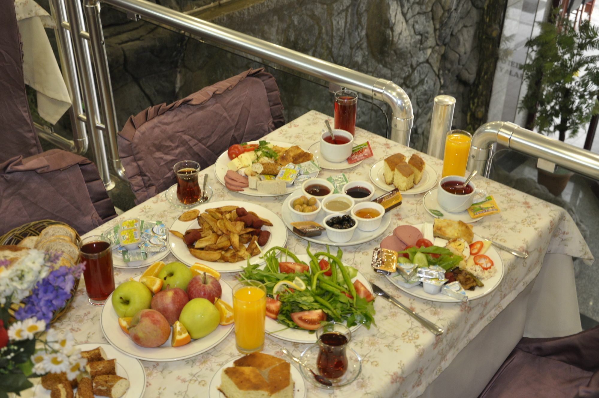 Otel Kayalar Antalya