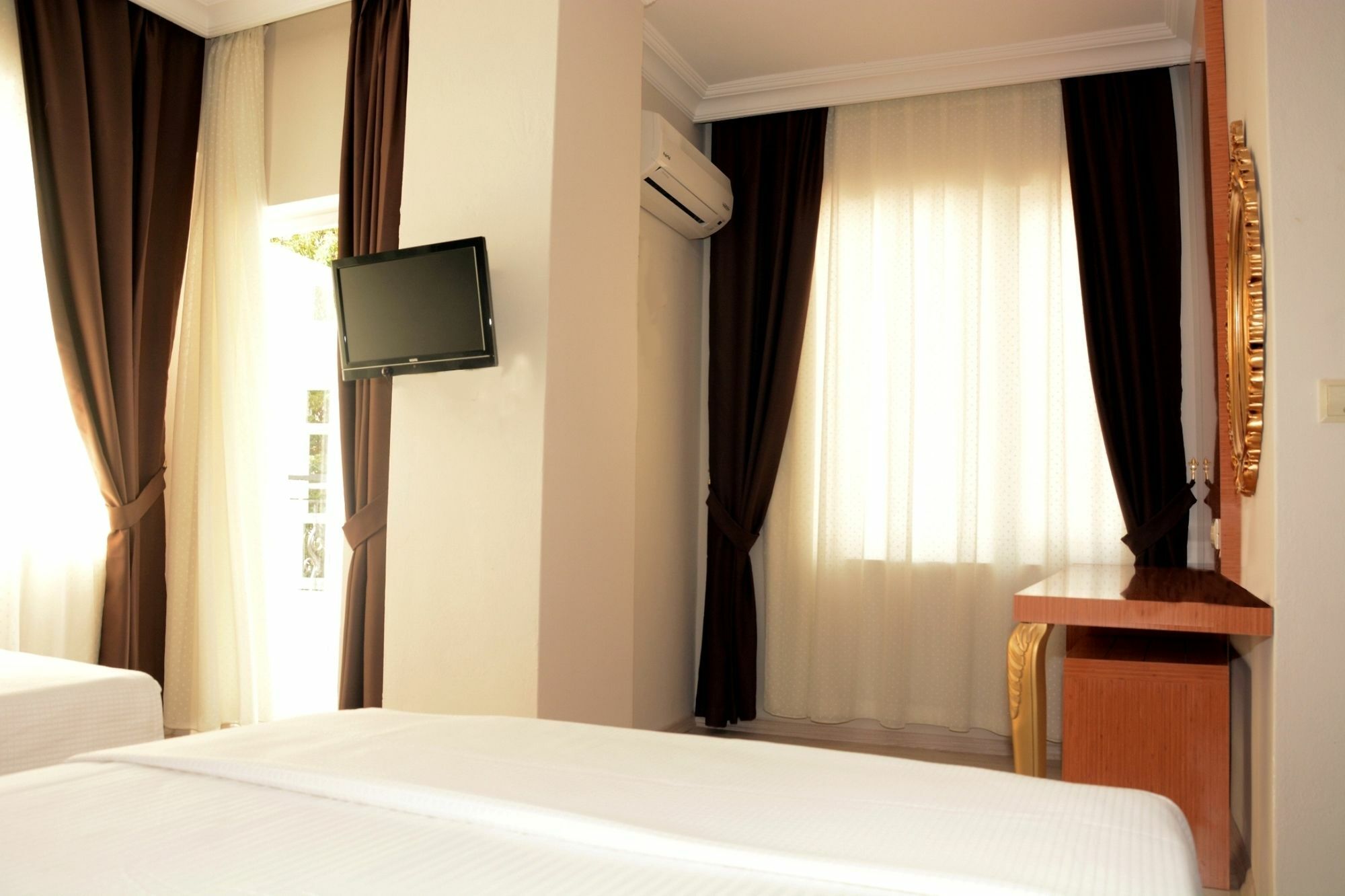 Derin Hotel Antalya