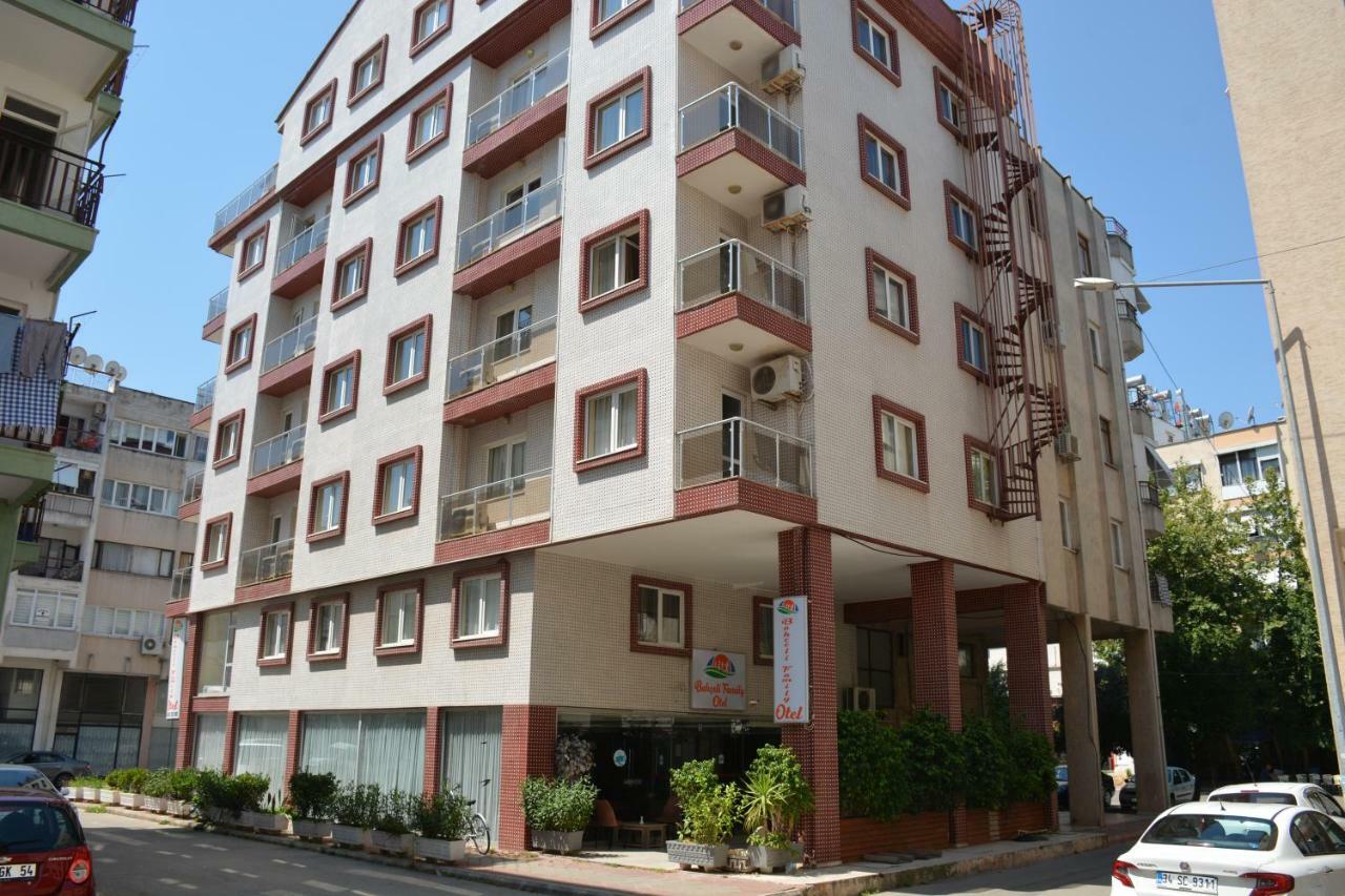 Bahceli Family Aparthotel 2*