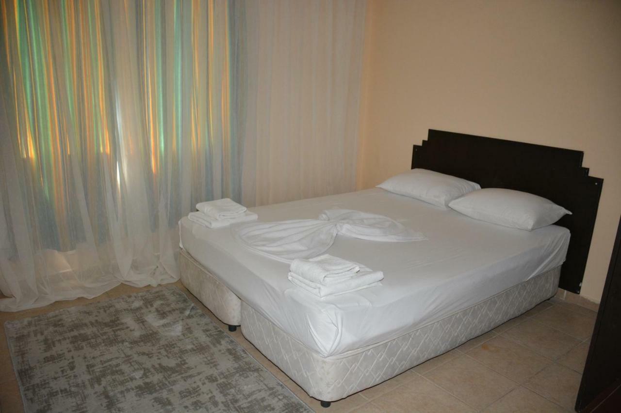 Aparthotel Bahceli Family