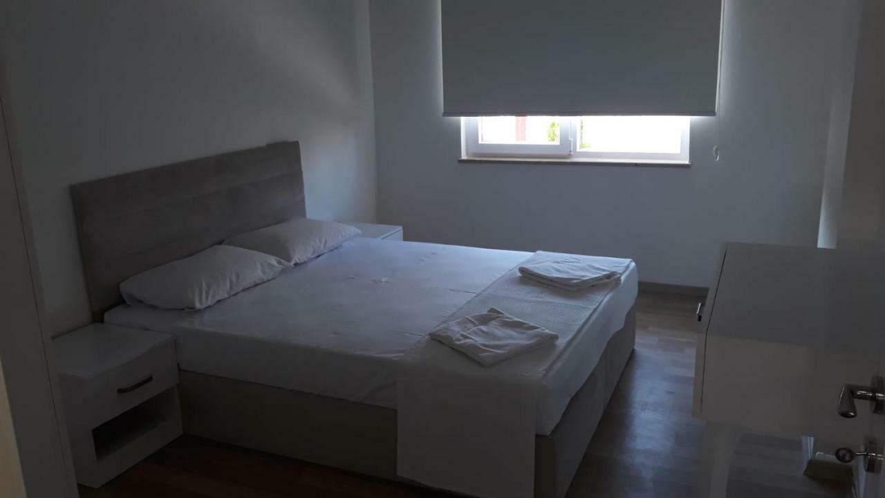 Appartement Tema Pool Lara *