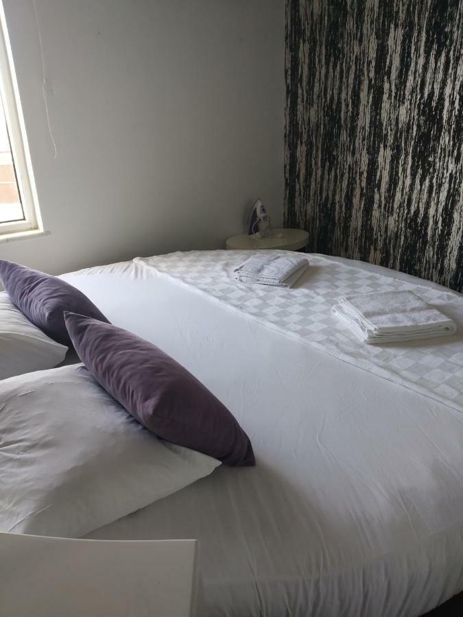 Aparthotel 242 Gold Tower