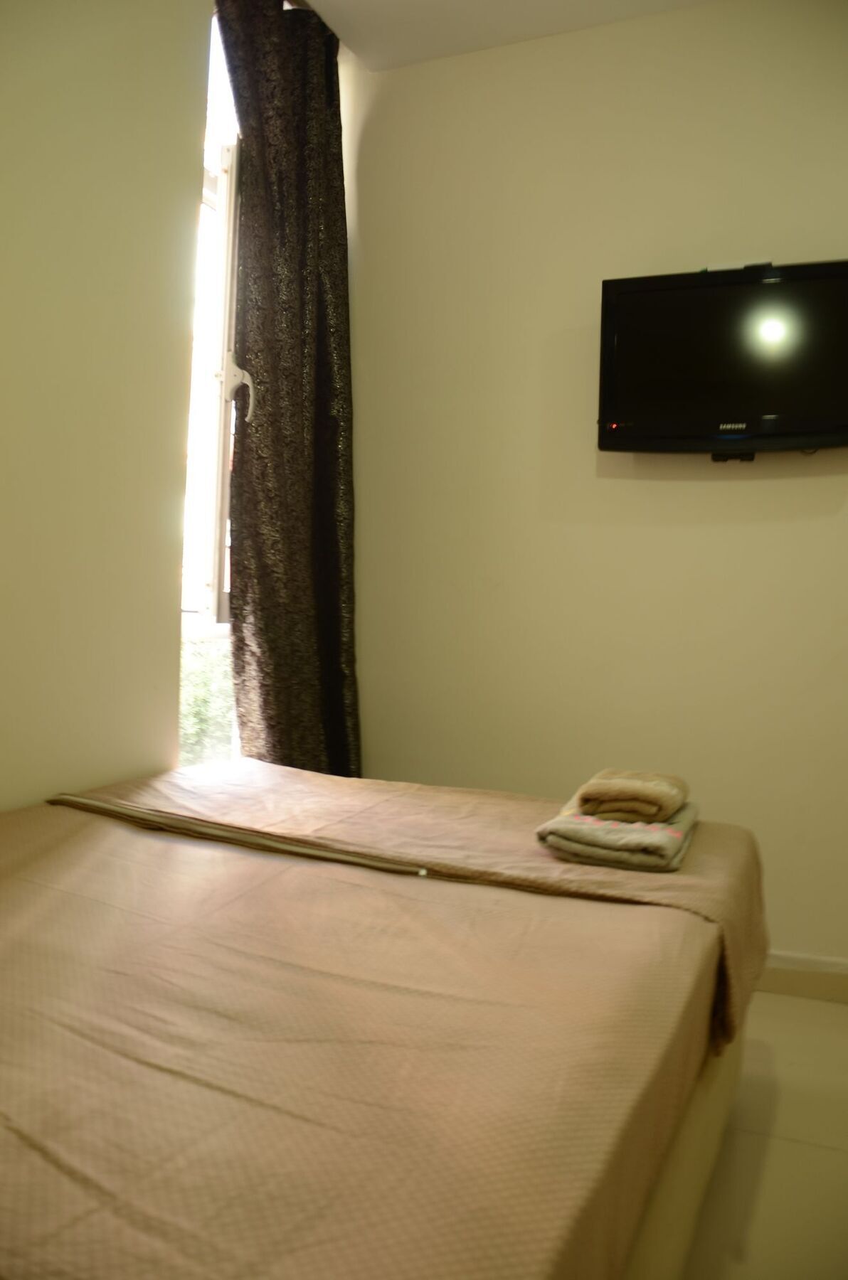 Hotel Alyans 2*