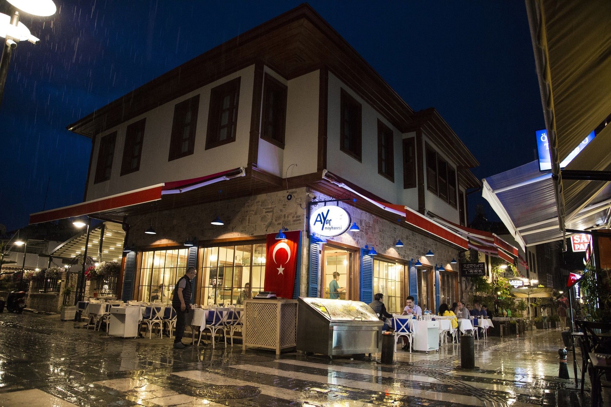 Kervan Hotel