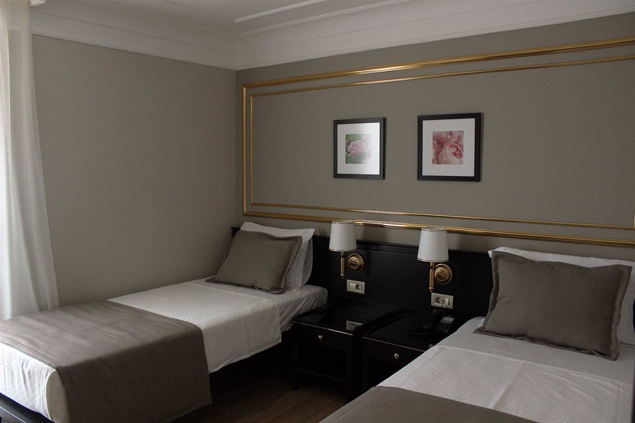 Reo - Ex Pacco Hotel Antalya