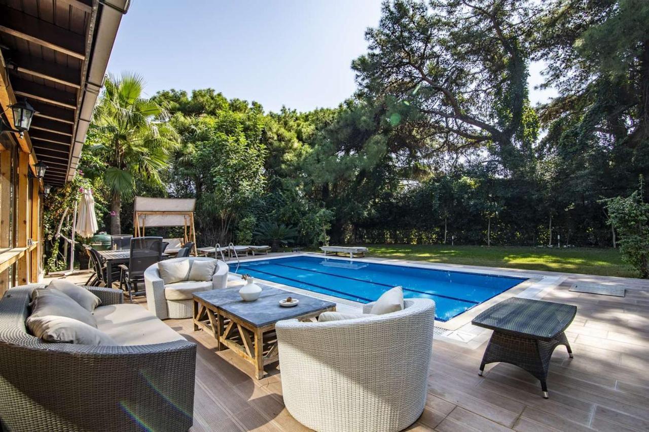 Very Special 6 Bdr Great For Family Reunions *
