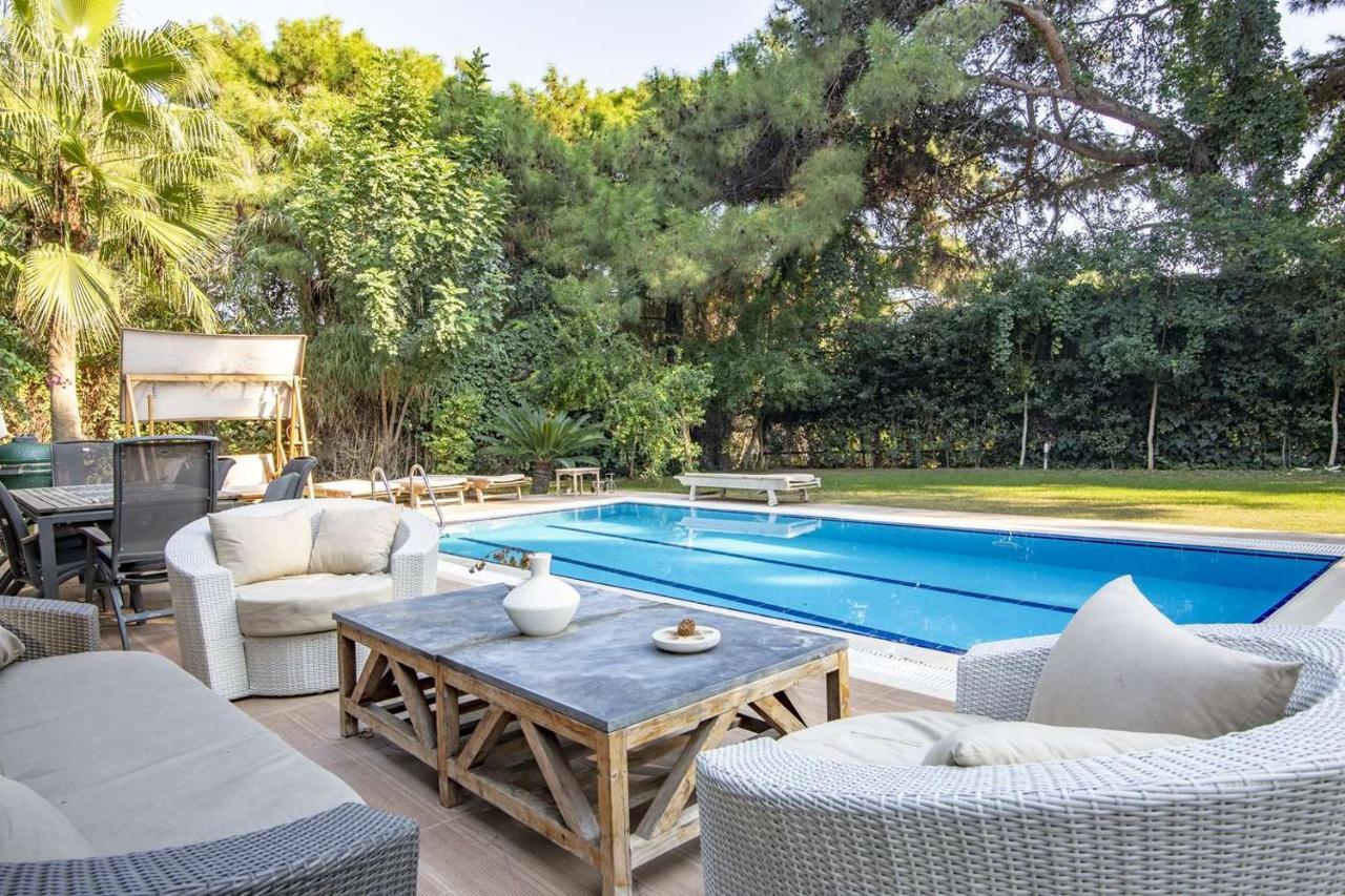 Very Special 6 Bdr Great For Family Reunions Villa