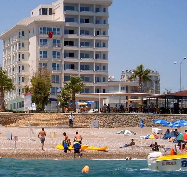 Kristal Hotel 3*