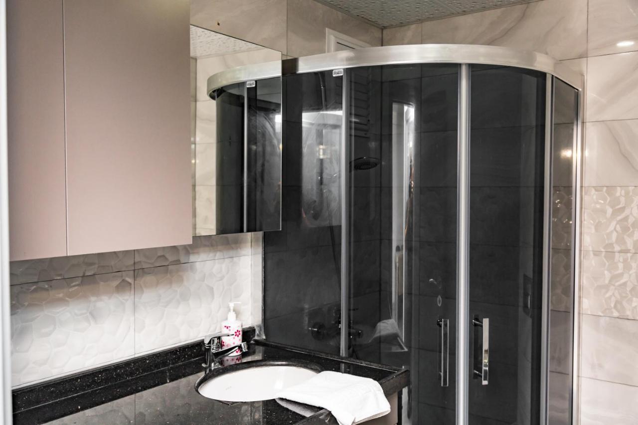 Aparthotel Demak Suit & Homes