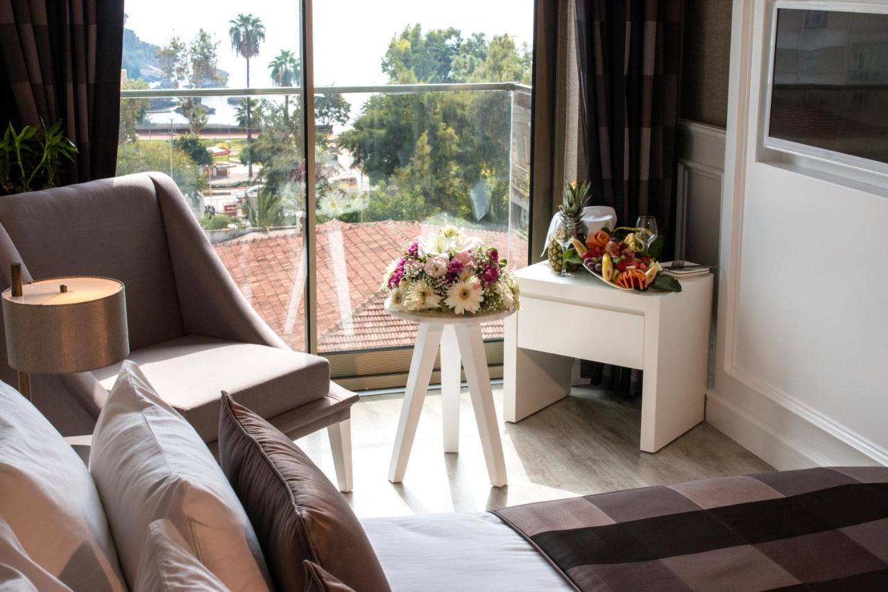 Otel Sky 3*
