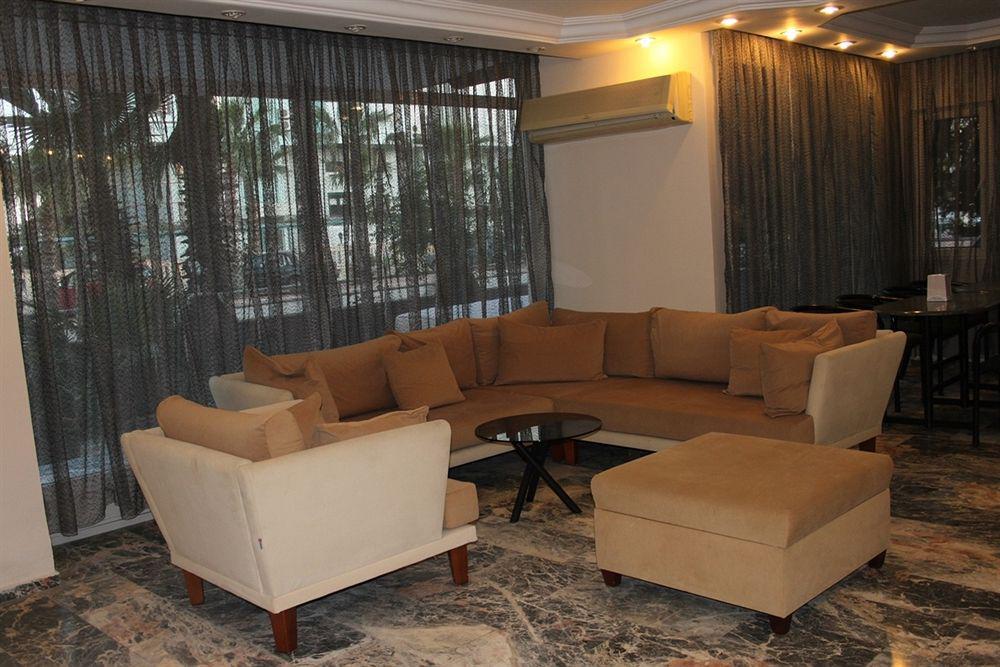 Granada Otel