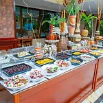 Nazar Beach Hotel
