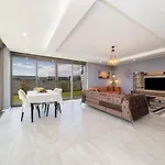 Luxury Villa With Private Pool Close To Lara Beach